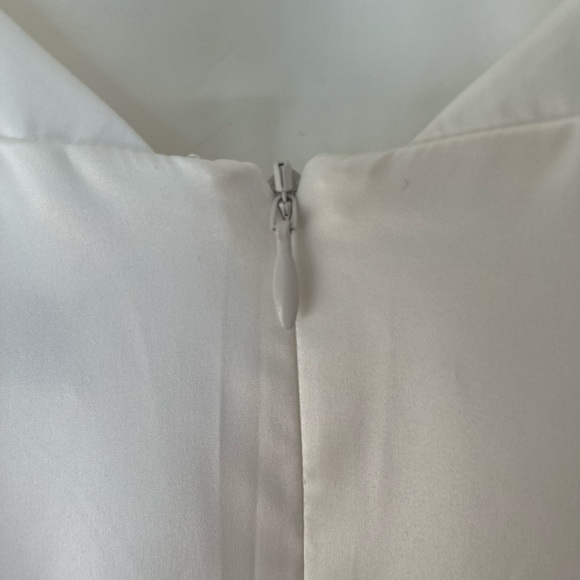 Beginning Boutique - Freesia Formal Dress - White - Picture 11 of 12